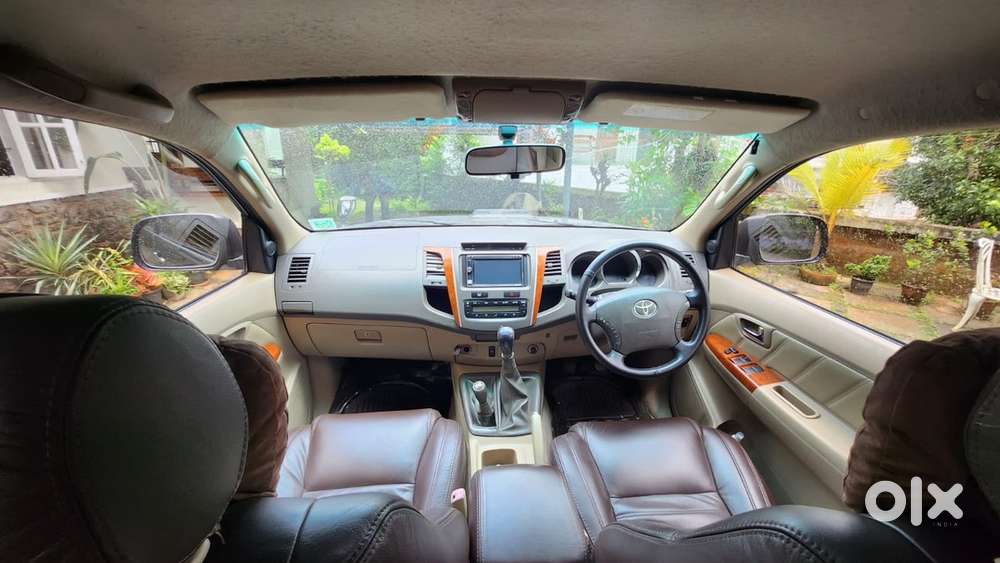Toyota Fortuner Diesel 2010