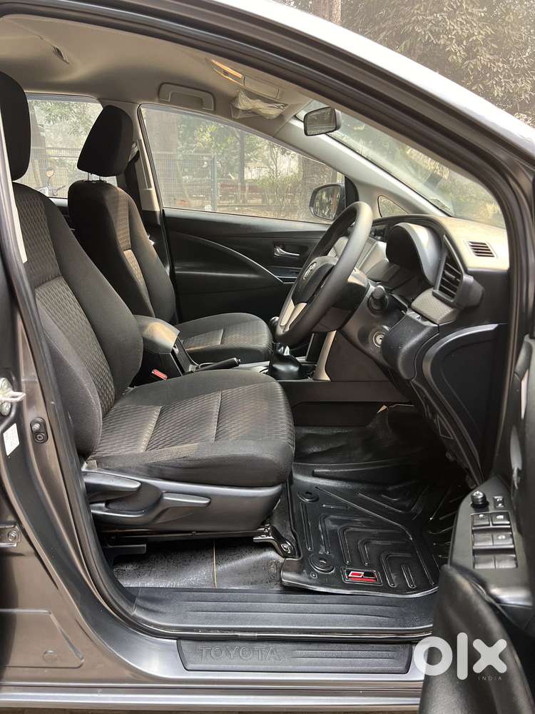 Toyota Innova Crysta