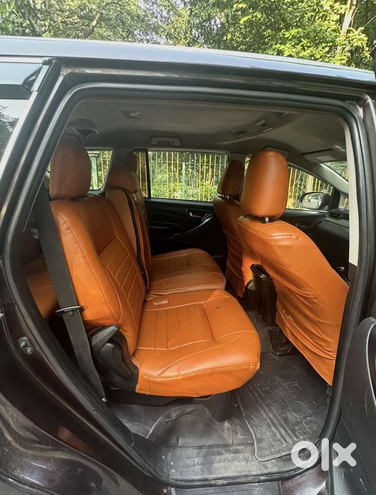 Toyota Innova Crysta 2.4 Gx Limited Edition 8 Str, 2018, Diesel