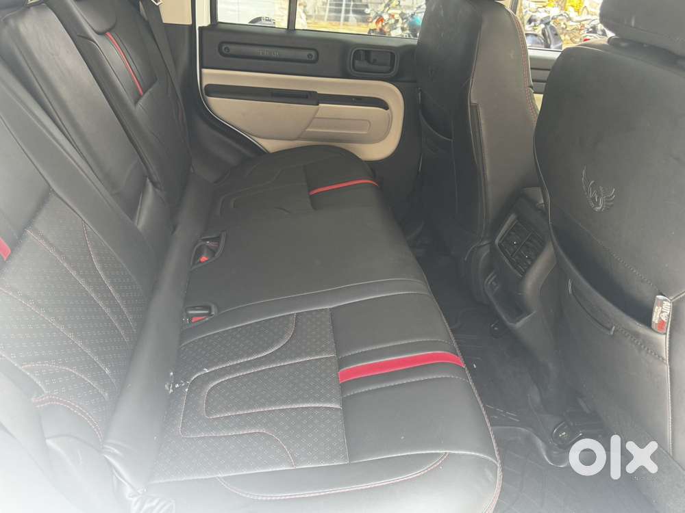 Mahindra Thar Roxx Mx3 Rwd Diesel, 2025, Diesel