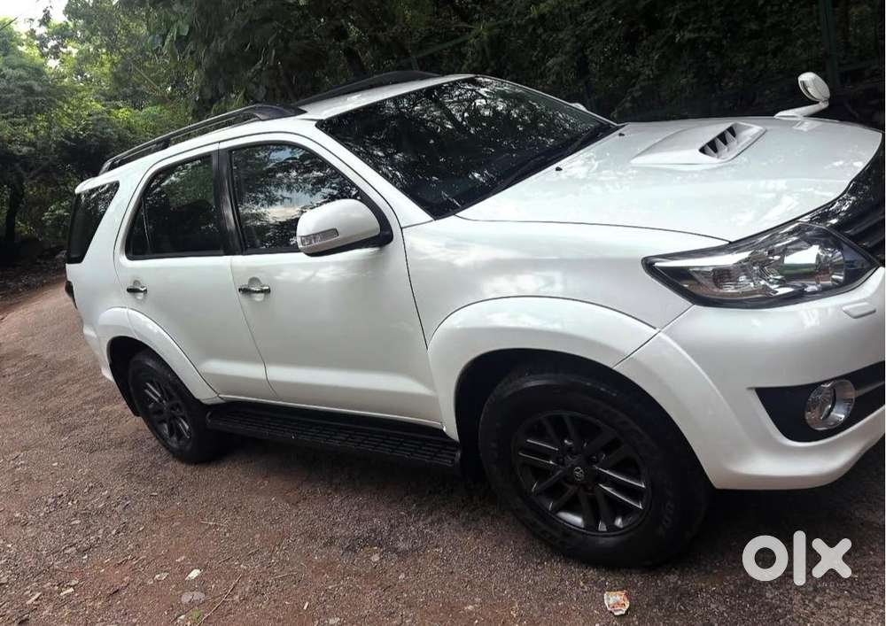 Toyota Fortuner 3.0 4x4 Manual, 2016, Diesel