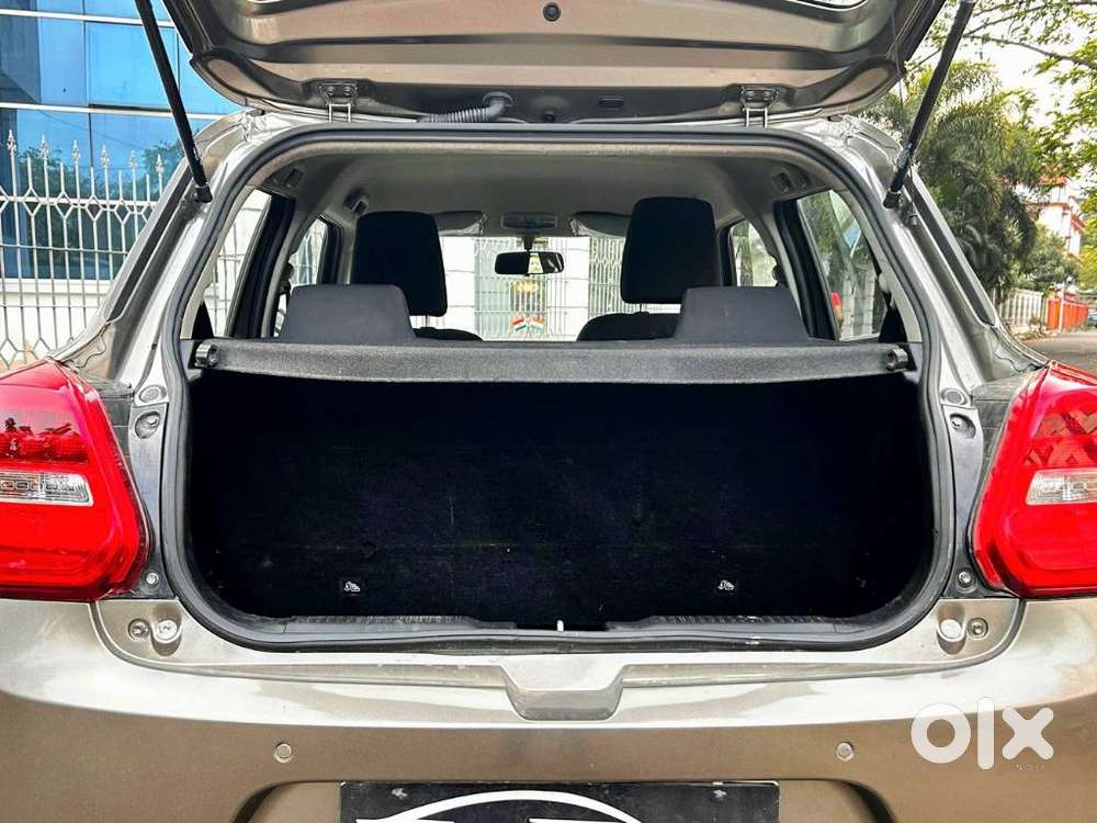 Maruti Suzuki Swift 1.2 Vxi (o), 2022, Petrol