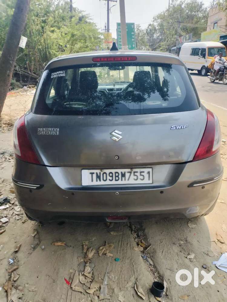 Maruti Suzuki Swift Vxi 2012
