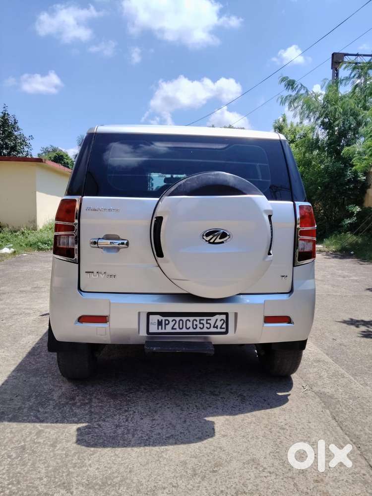 Mahindra Tuv 300 T4, 2017, Diesel