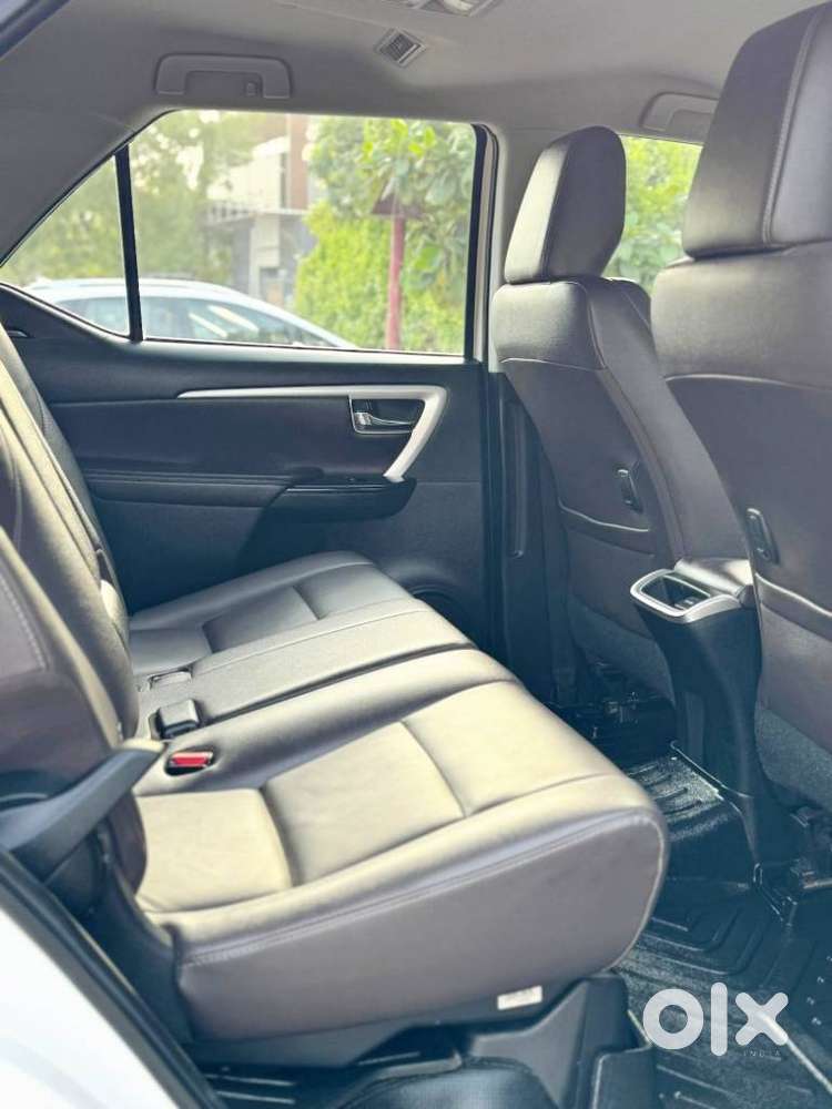 Toyota Fortuner 3.0 4x2 Automatic, 2018, Diesel