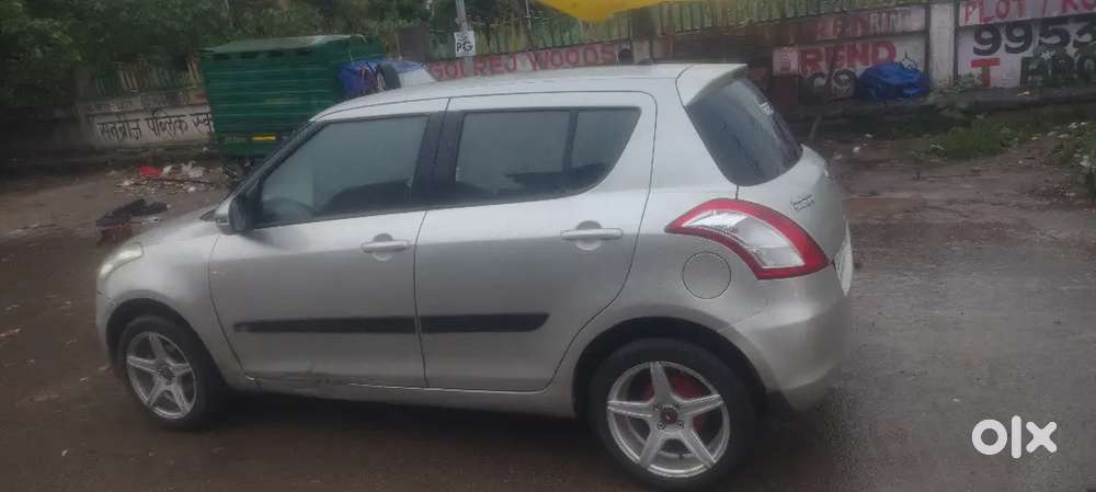 Maruti Suzuki Swift Vxi 2015
