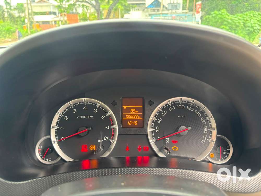 Maruti Suzuki Dzire 1.2 Vxi, 2014, Petrol