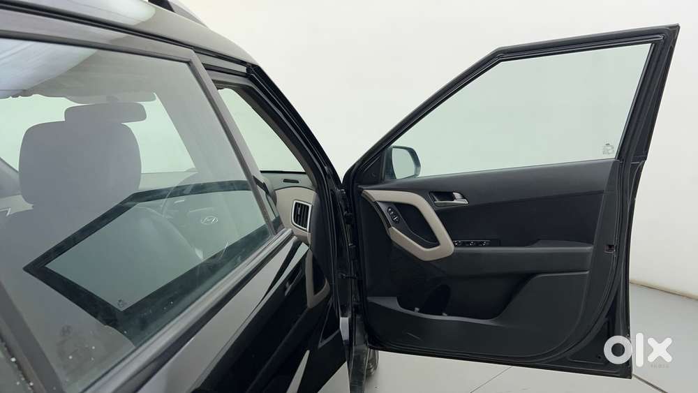 Hyundai Creta 1.6 Sx Plus Petrol At, 2017, Petrol