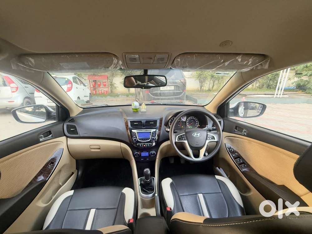 Hyundai Verna Vtvt 1.6 Sx, 2015, Petrol