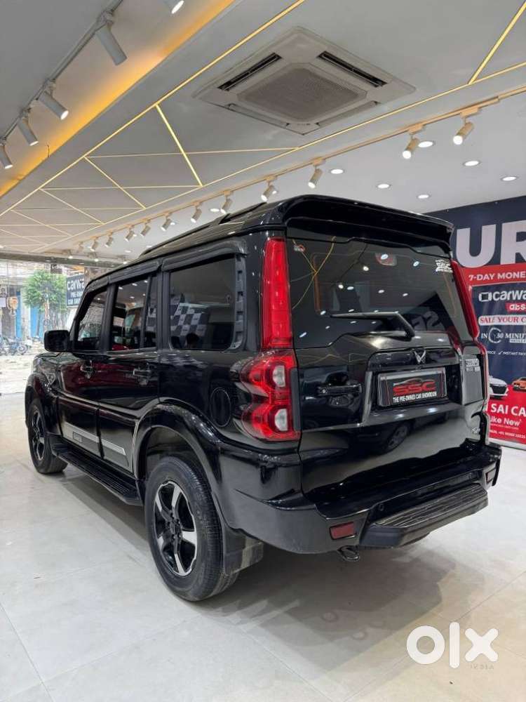 Mahindra Scorpio Classic 2.2 S 11 Mt 7 Str, 2023, Diesel
