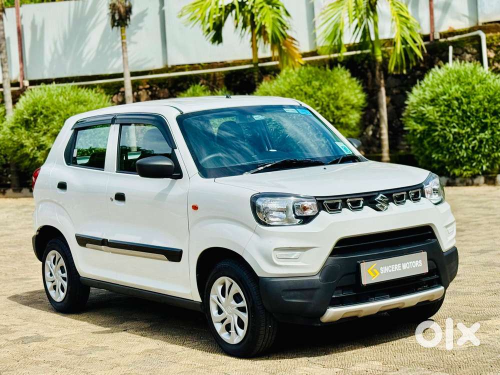 Maruti Suzuki S-presso Vxi, 2023, Petrol