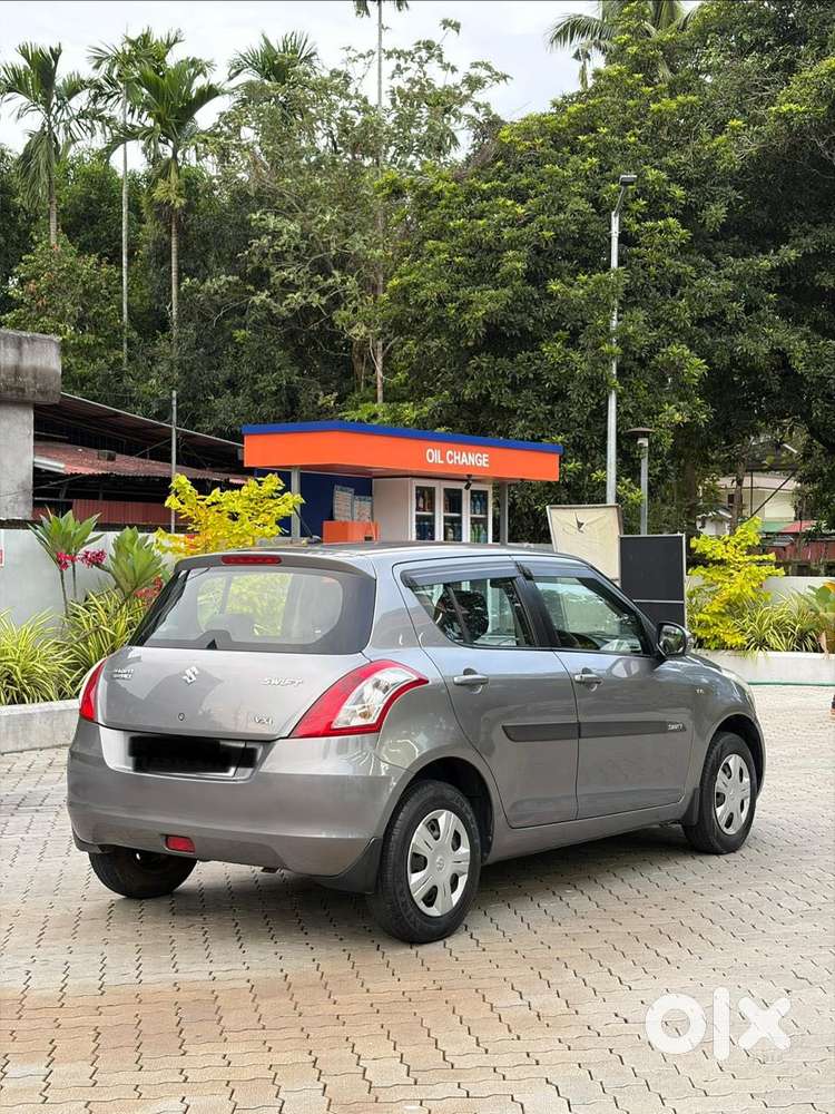 Maruti Suzuki Swift Vxi, 2014, Petrol