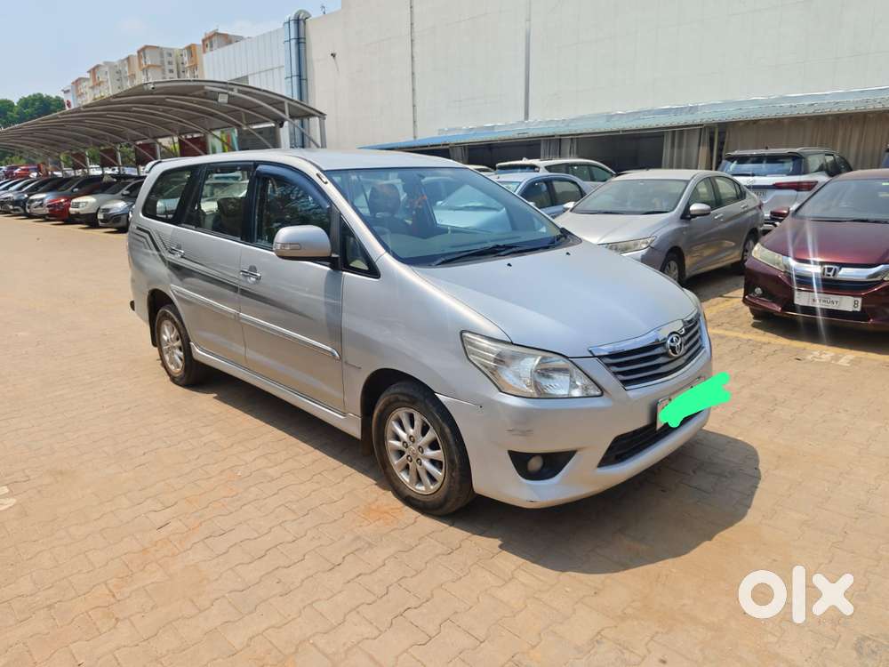 Toyota Innova 2012-2013 2.5 Vx (diesel) 8 Seater, 2012, Diesel
