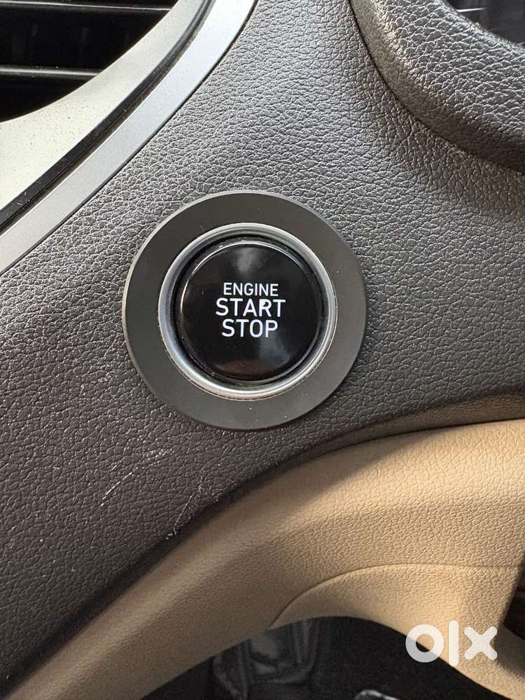 Hyundai Verna 1.5 Sx Petrol Mt, 2021, Petrol