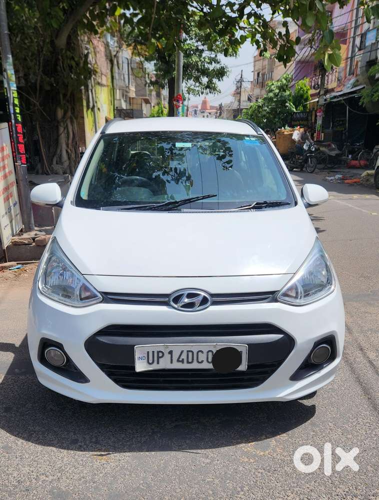 Hyundai I10 Sportz, 2017, Petrol