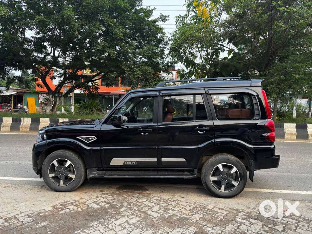 Mahindra Scorpio Classic 2.2 S 11 Mt 7 Str, 2024, Diesel
