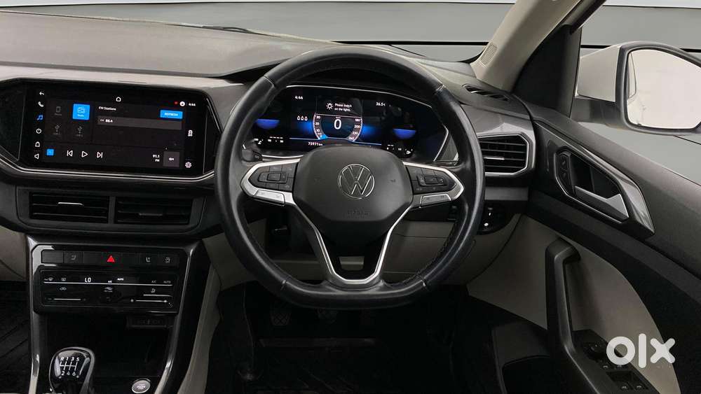 Volkswagen Taigun 1.0 Tsi Topline, 2023, Petrol
