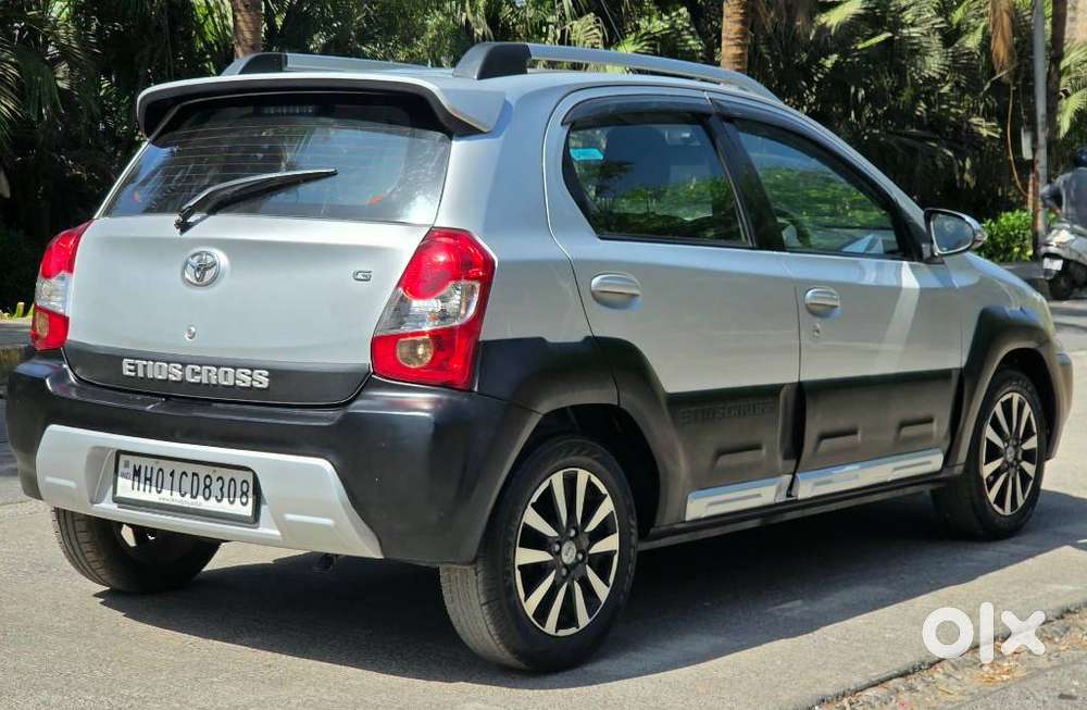 Toyota Etios Cross 1.2l G, 2016, Petrol
