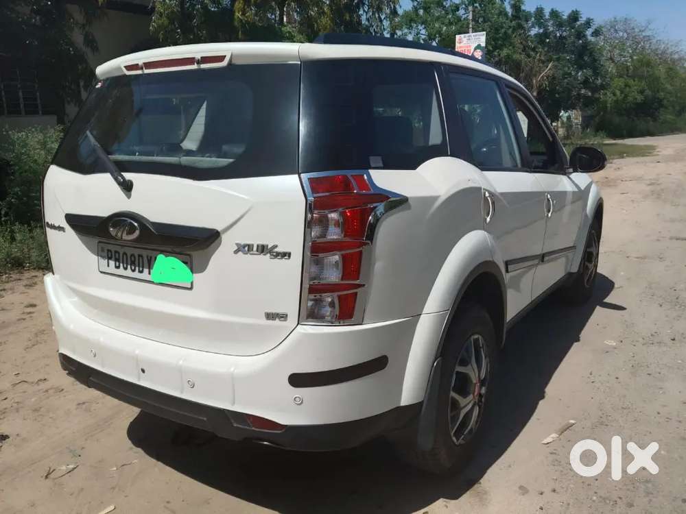Mahindra Xuv500 2018 Diesel 61000 Km Driven