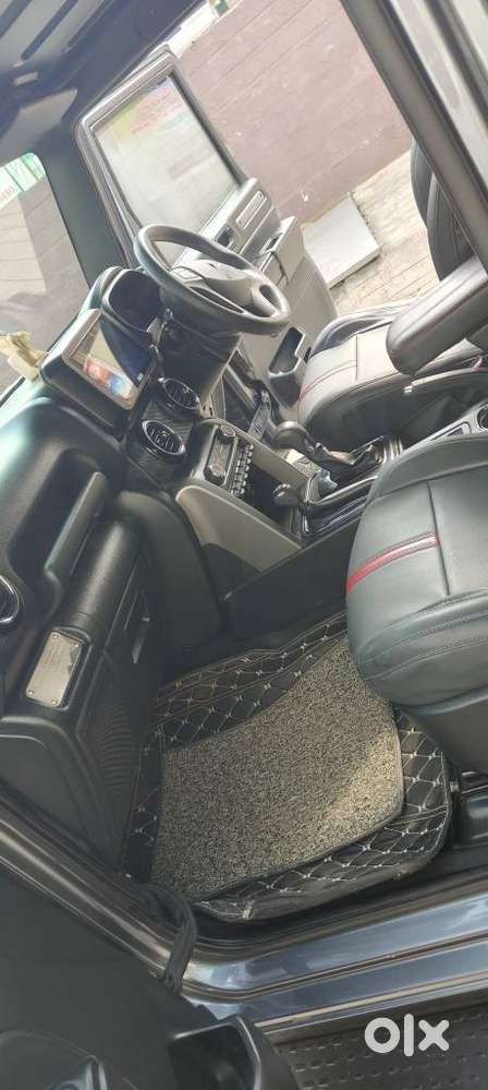 Mahindra Thar Lx 4-str Hard Top At, 2023, Diesel