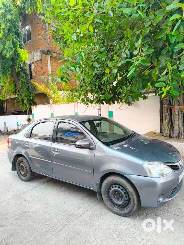 Toyota Etios [2014] Petrol