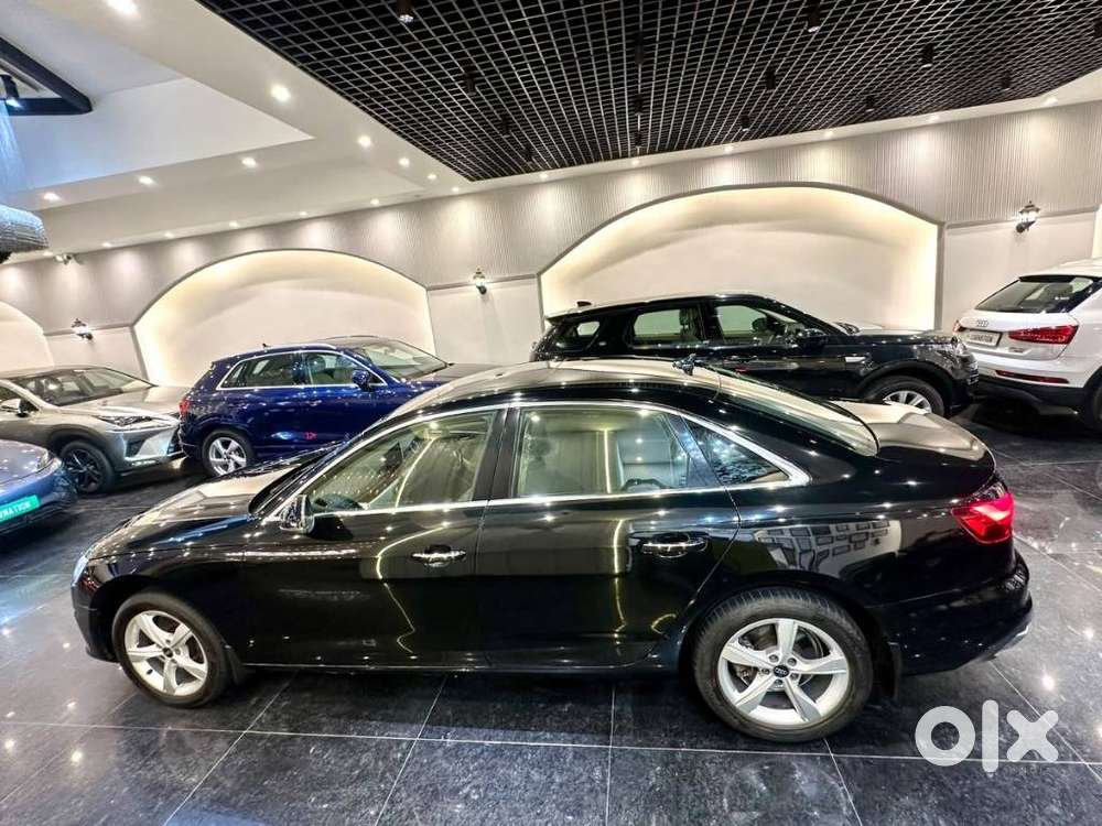 Audi A4 35 Tfsi Premium + Sunroof, 2022, Petrol