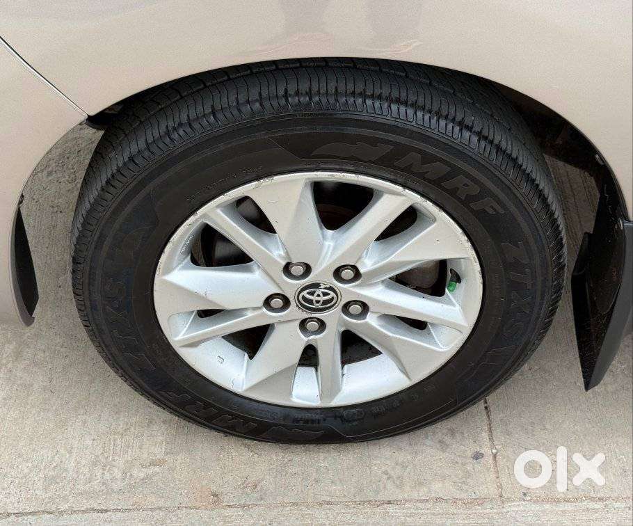 Toyota Innova Crysta 2.4 V 8 Str, 2018, Diesel