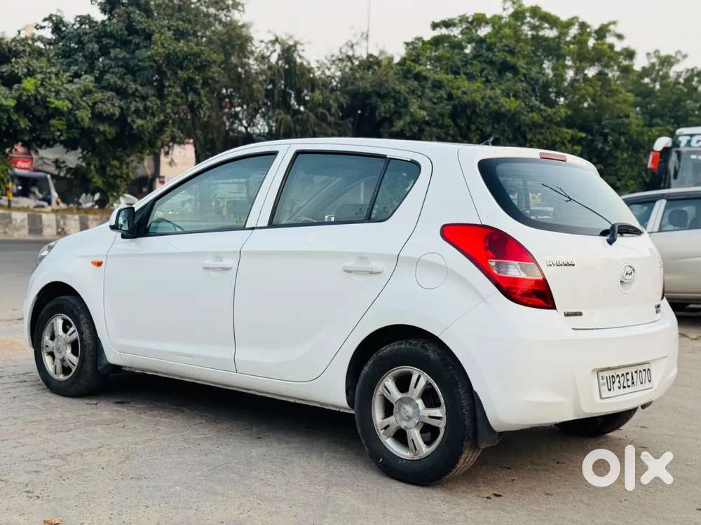 Hyundai I20 1.4 Asta Optional With Sunroof, 2012, Diesel