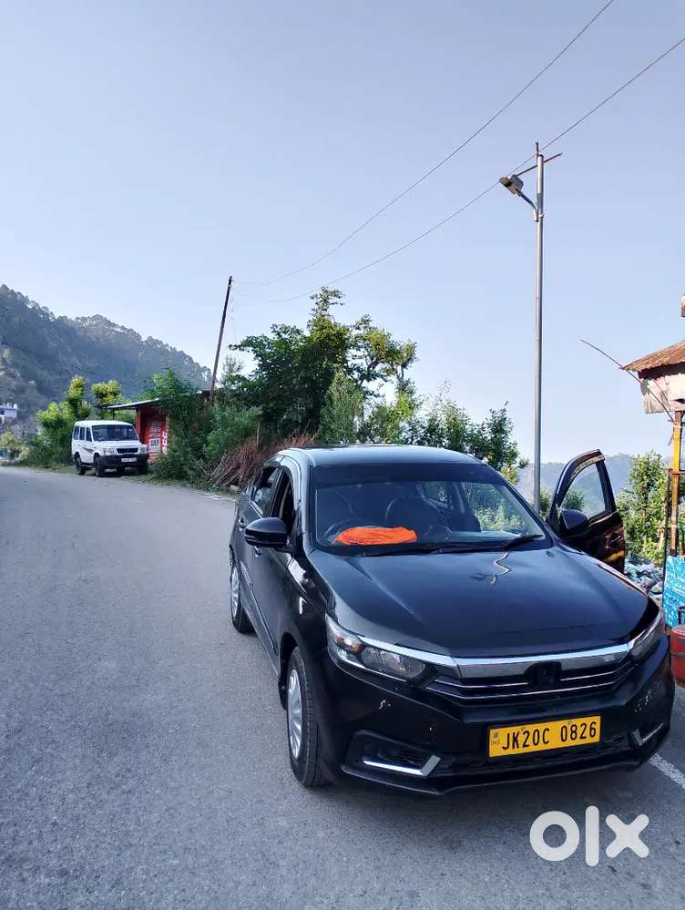 Honda Amaze 2023 Petrol Well Maintained Loan Facility Available