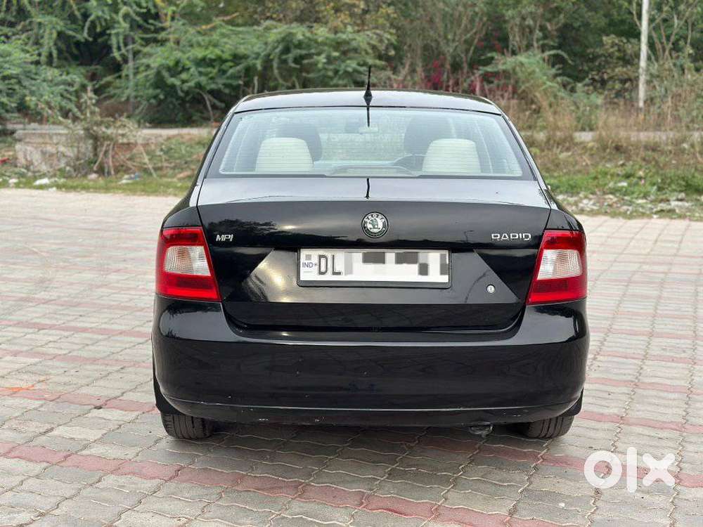 Skoda Rapid 1.6 Elegance Plus Mpi At, 2012, Petrol