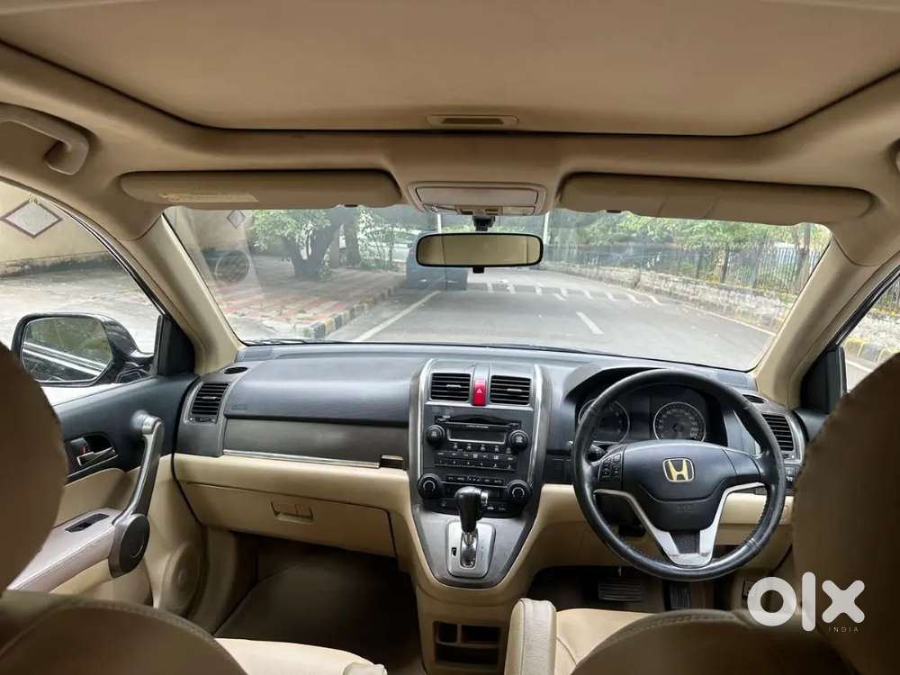 Honda Cr-v 2009 Petrol 135697 Km Driven With Sunroof
