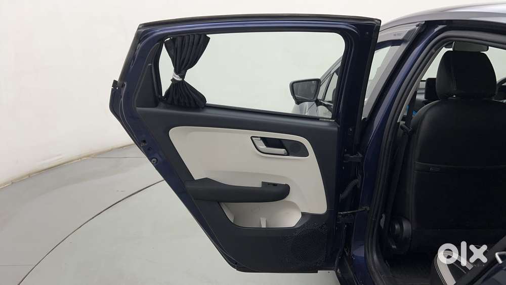 Tata Altroz Xz, 2024, Petrol