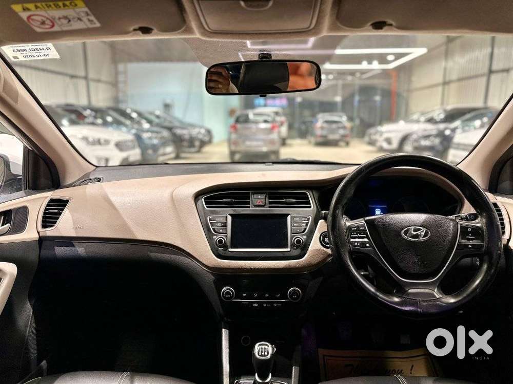 Hyundai New I20 1.2 Asta (o) Mt, 2020, Petrol