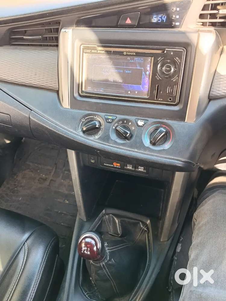 Toyota Innova Crysta 2016 Diesel Manual