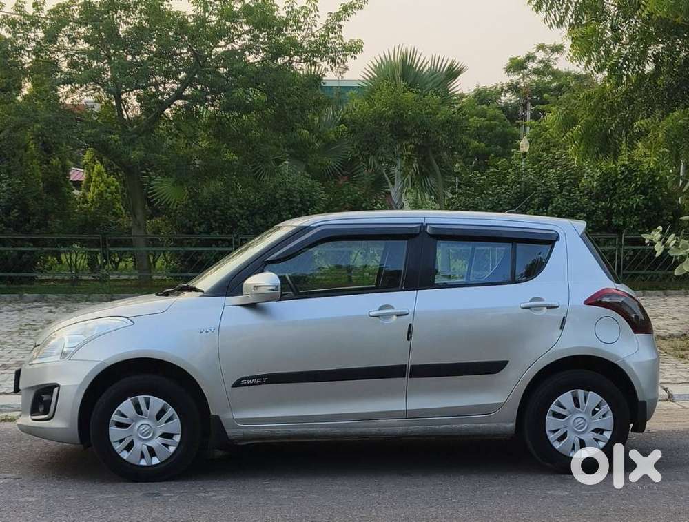 Maruti Suzuki Swift 1.2 Vxi (o), 2016, Petrol