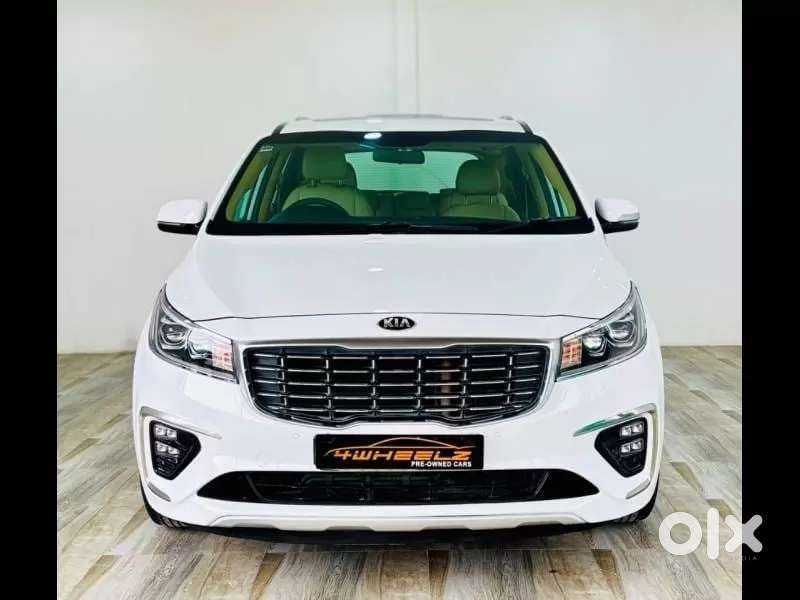 Kia Carnival Prestige, 2021, Diesel