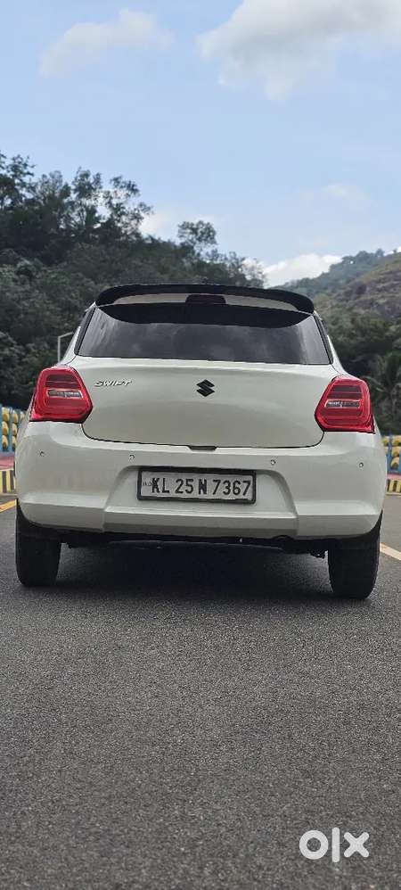 Maruti Suzuki Swift Vxi 2020