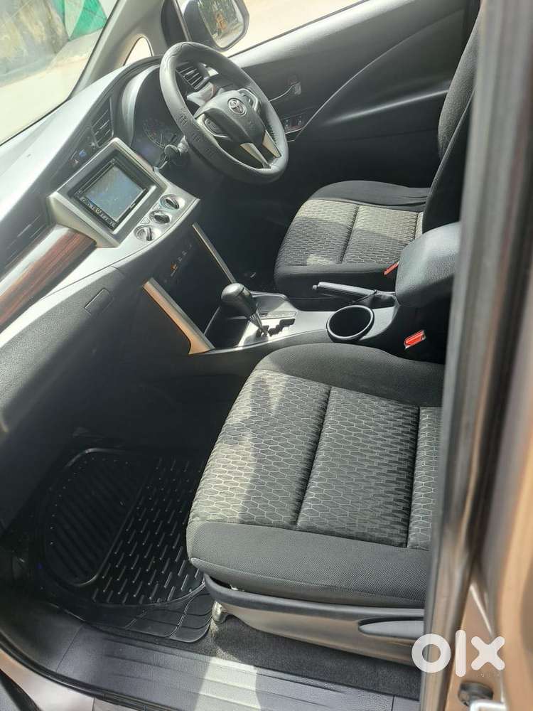 Toyota Innova Crysta