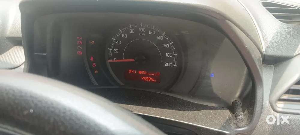Maruti Suzuki Swift Lxi 2021