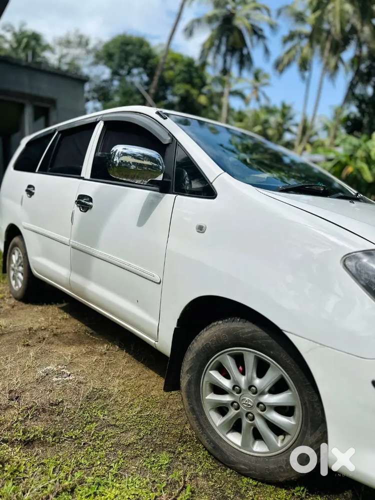 Toyota Innova .model 31/12/2009 G4.original Kerala