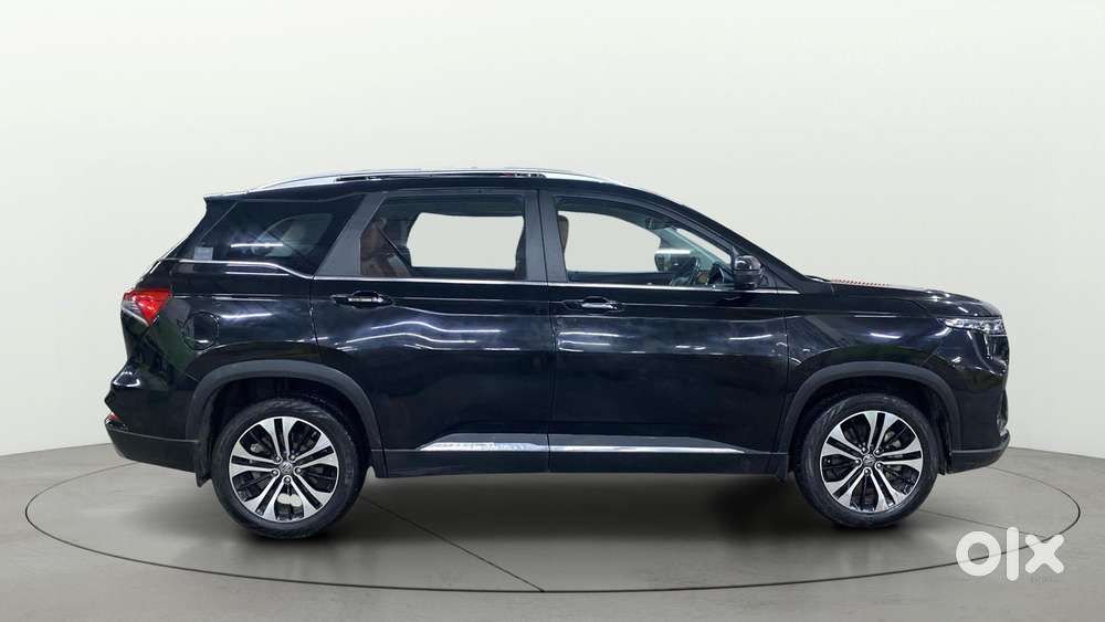 Mg Hector Plus 1.5 Sharp Turbo Cvt 6 Str, 2023, Petrol