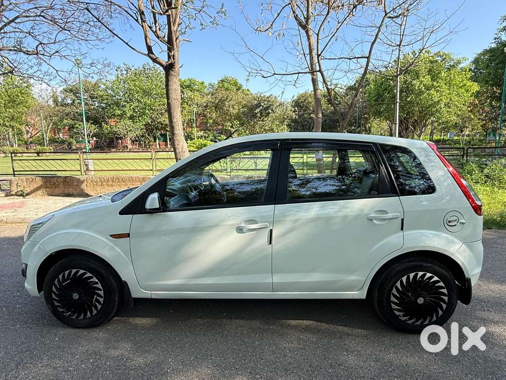 Ford Figo 1.5d Titanium Plus Mt, 2015, Diesel