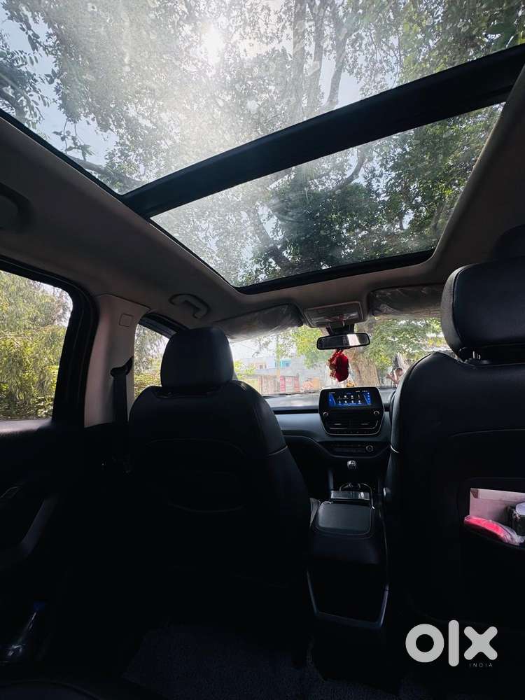 Tata Harrier 2.0 Xz Sunroof Dark Edition, 2020, Diesel