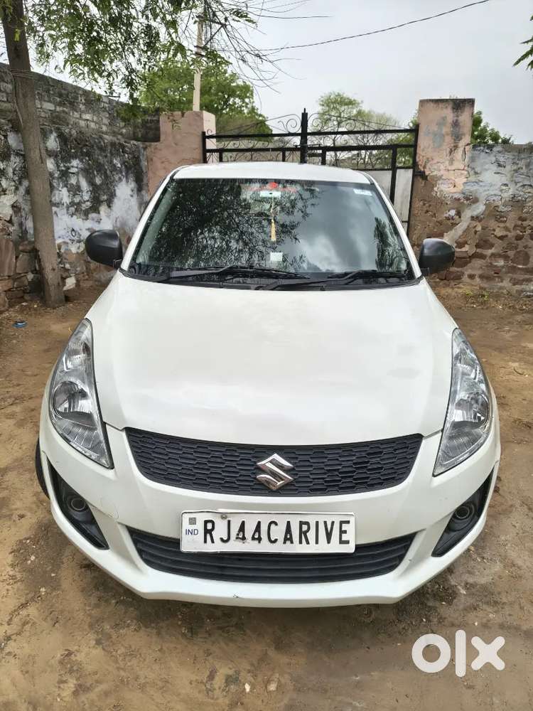 Maruti Suzuki Swift 2017 Petrol Well Maintained