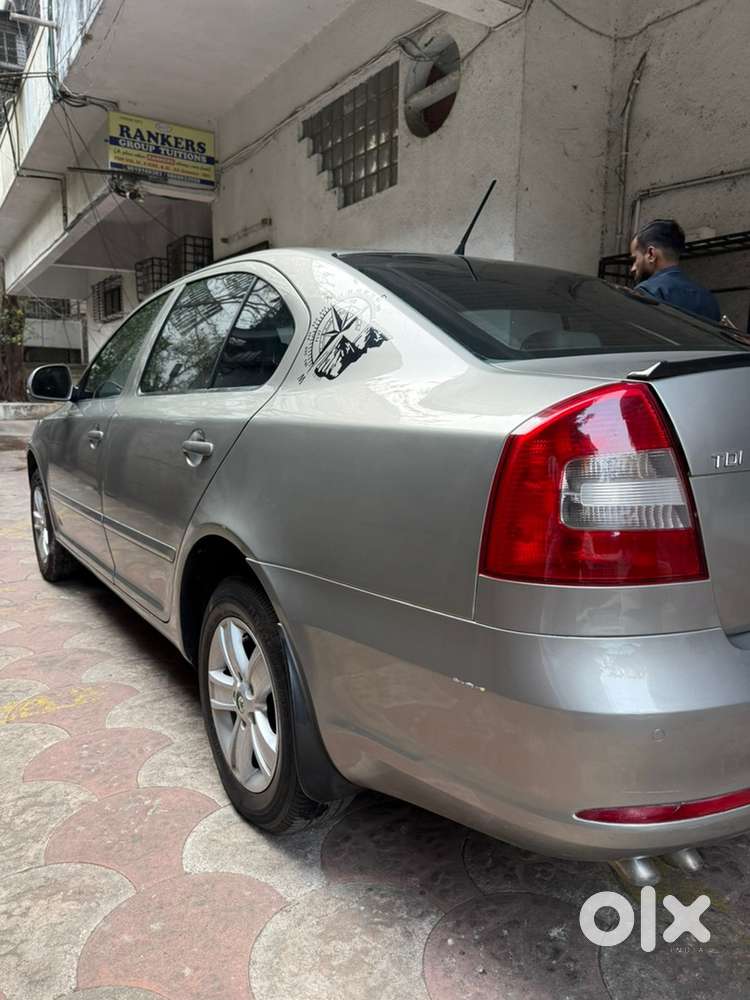 Skoda Laura 2011 Diesel Well Maintained