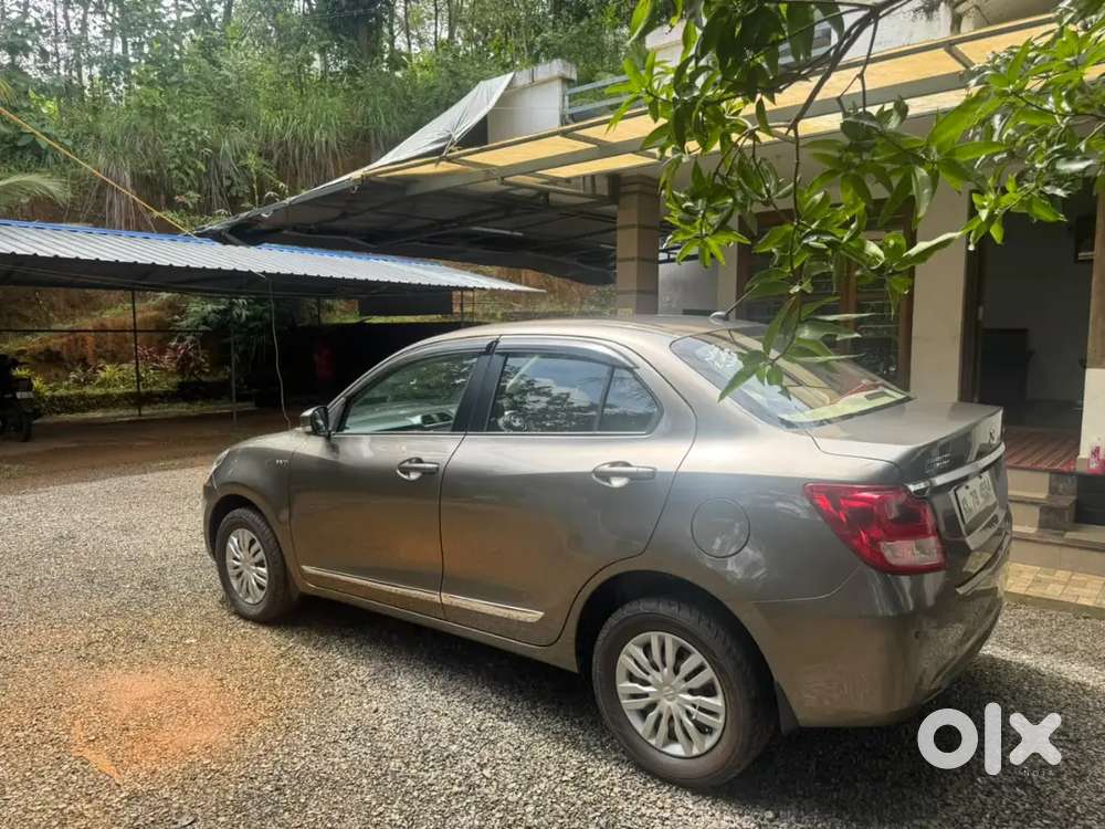 Maruti Suzuki Dzire Vxi 2018