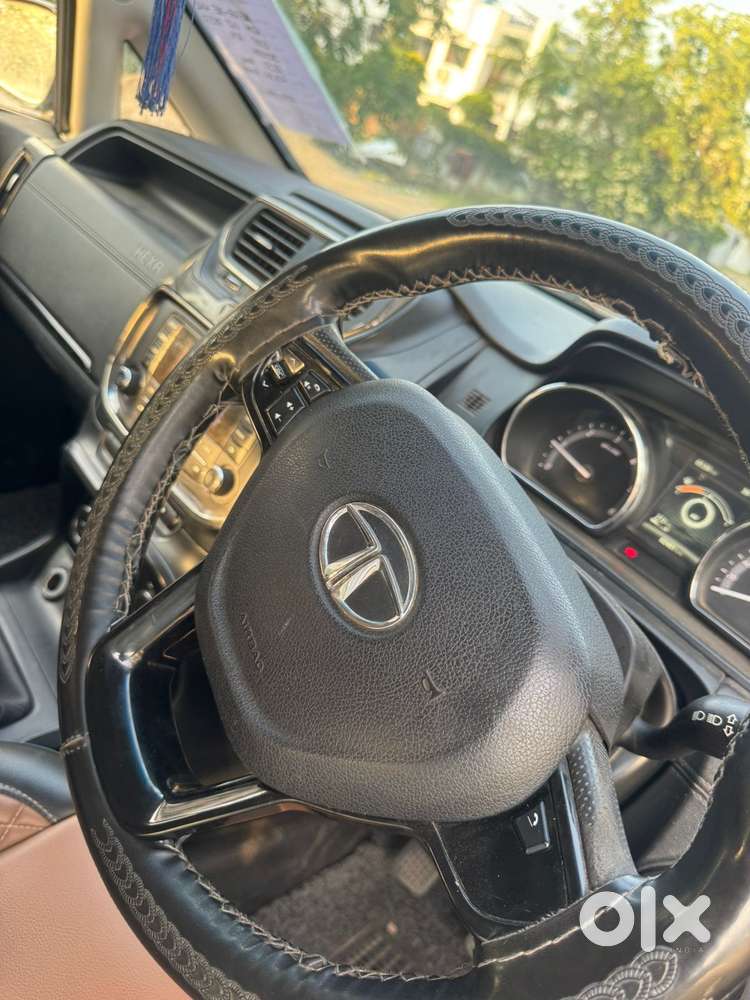 Tata Hexa Xe, 2018, Diesel