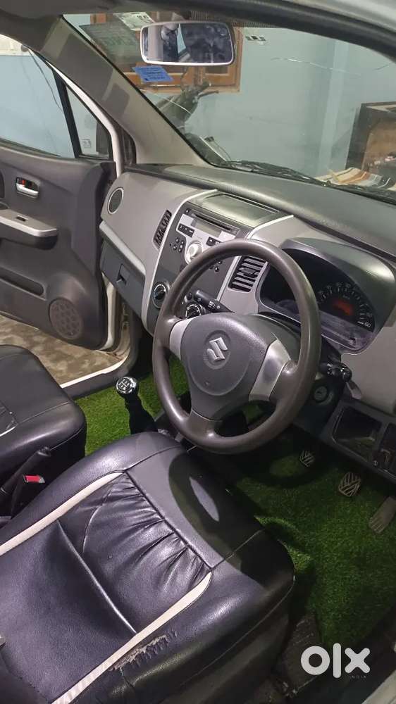 Good Condition All Pepar Complete Km 75839 With Record