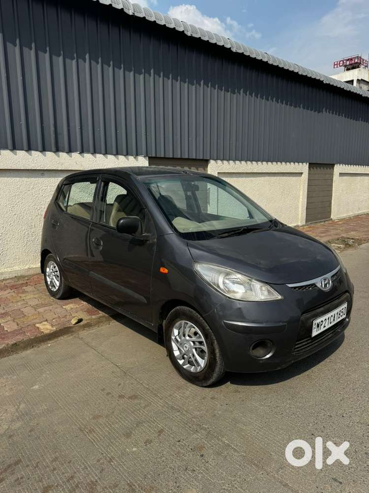 Hyundai I10 Magna Petrol + Cng 2nd Owner 2010