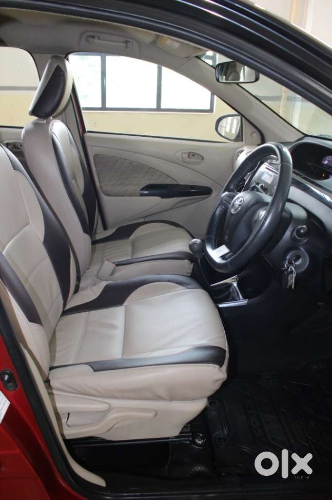 Toyota Etios Liva 1.2 Vx, 2017, Petrol